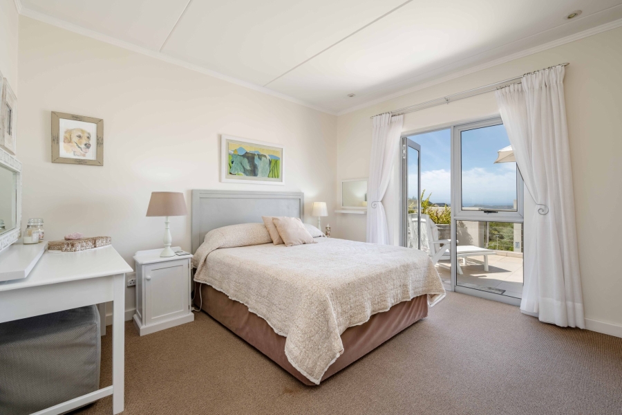 2 Bedroom Property for Sale in Thulana Hill Western Cape